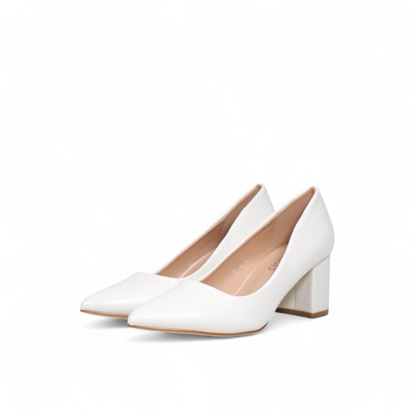 Zapatos de salón con tacón ancho